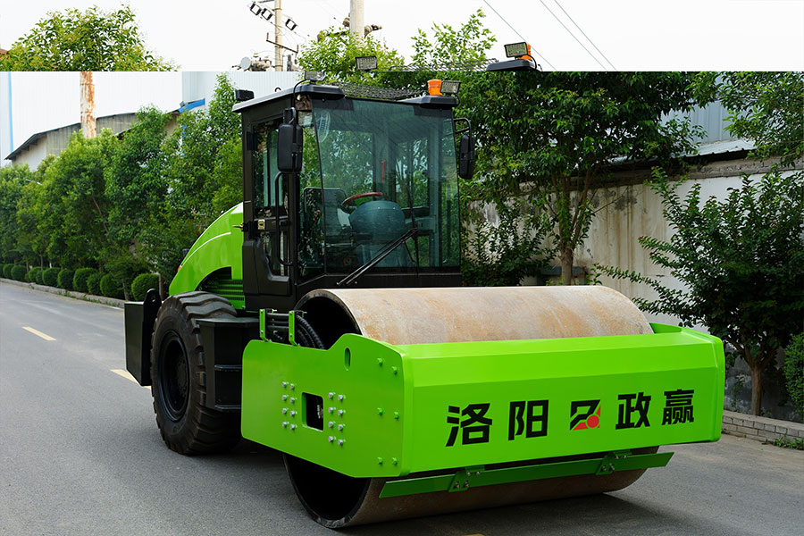 洛陽(yáng)壓路機(jī)操作指南：小區(qū)道路、管道與土方壓實(shí)一站式解決方案